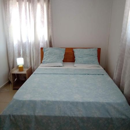 Le Mastro Chambre d'hôtes Mamoudzou Exterior foto